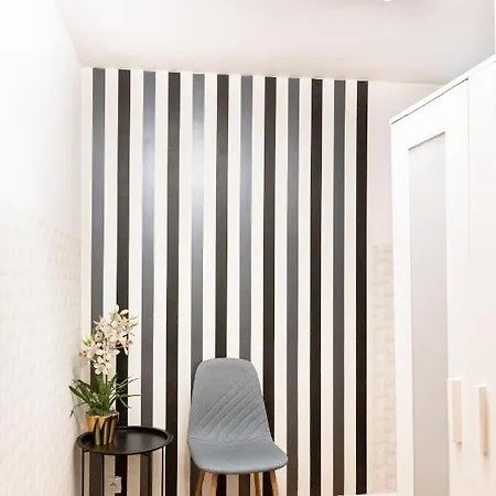 Apartment Clicktheflat Old Town Warsaw